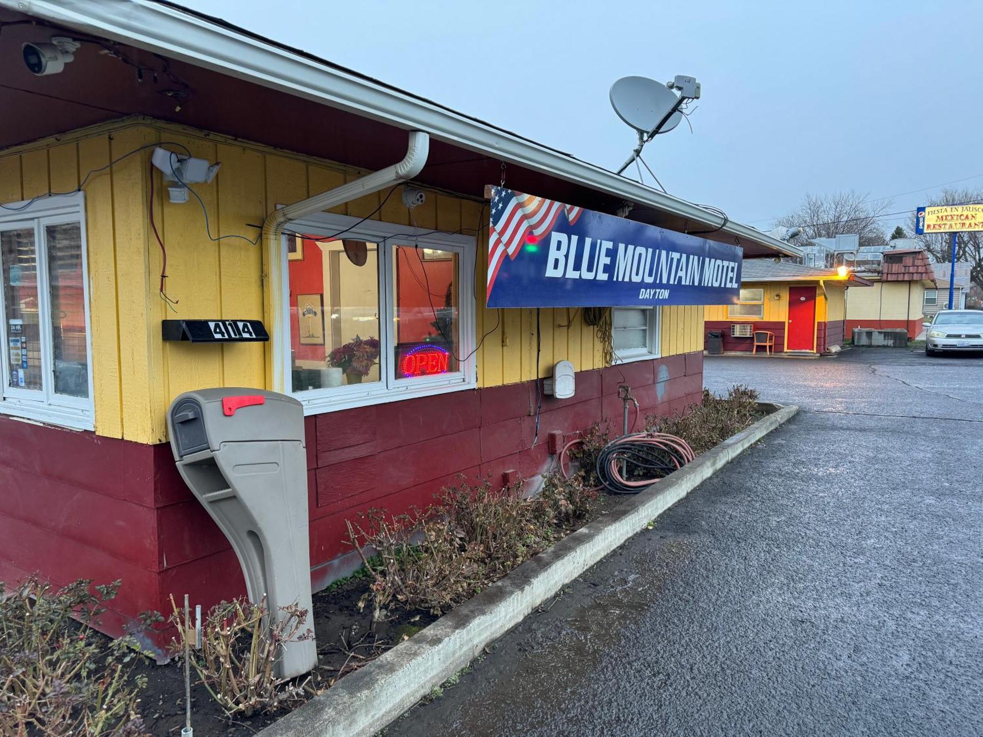 Blue Mountain Motel Dayton Buitenkant foto